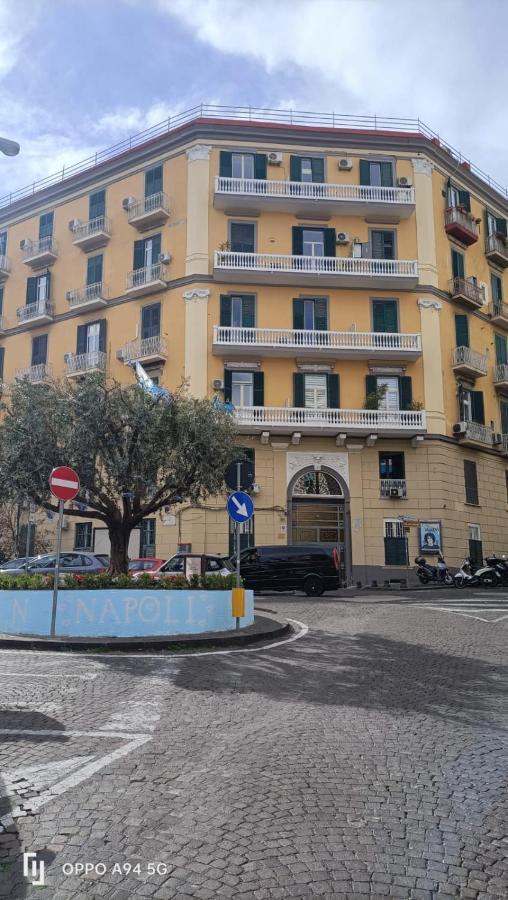 Appartamento Wanda Bleisure Napoli Esterno foto