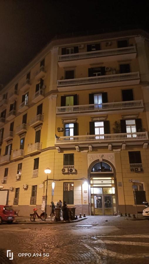 Appartamento Wanda Bleisure Napoli Esterno foto