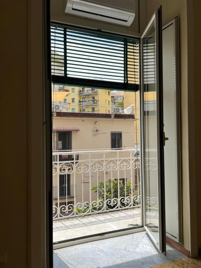 Appartamento Wanda Bleisure Napoli Esterno foto